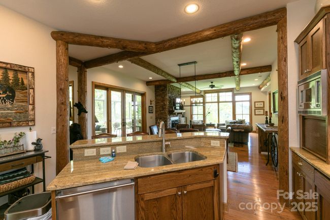 C - 224 Logging Horse Rd, Condo with 3 bedrooms, 3 bathrooms and null parking in Burnsville NC | Image 10