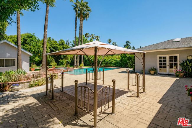 8760 White Oak Ave, House other with 4 bedrooms, 4 bathrooms and 8 parking in Sherwood Forest CA | Image 39