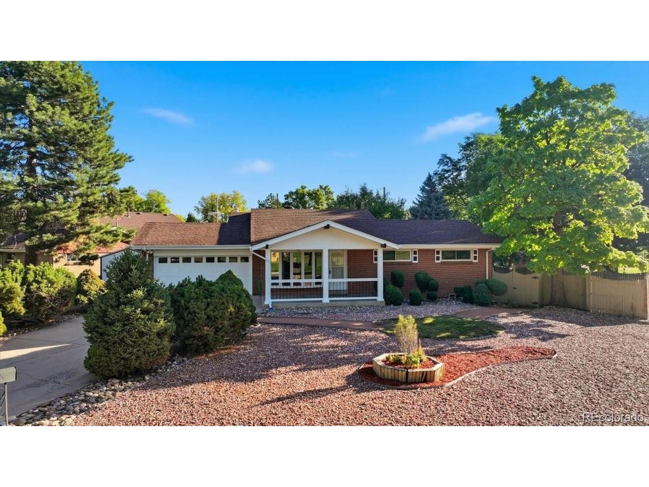 200 Reed St, For Sale in Lakewood - eXp Realty