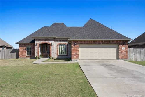 632 Woodland St, Iowa, LA, 70647-4082 | Card Image