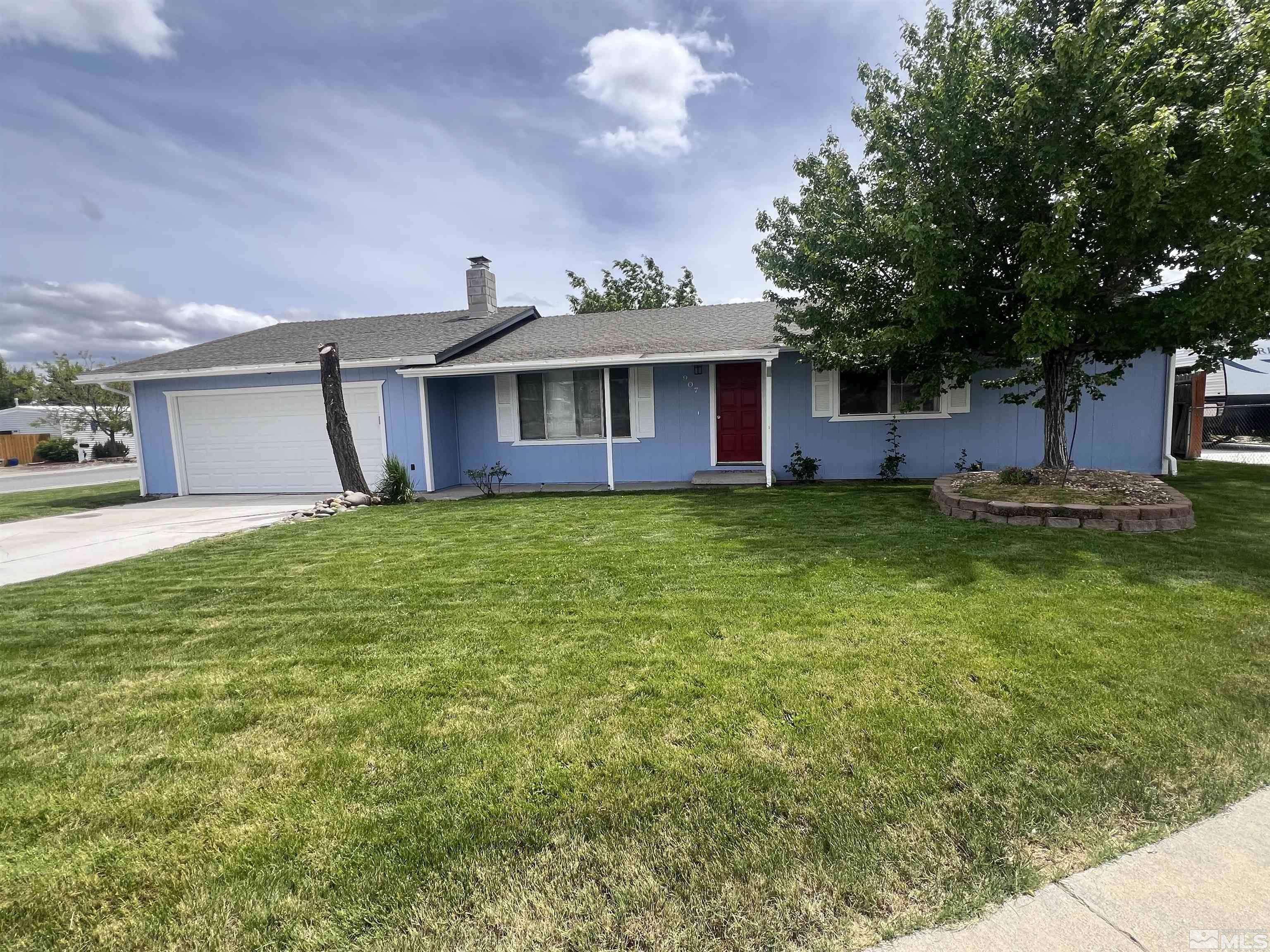 Peridot Ct, Carson City, NV 89705