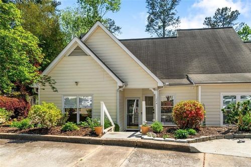 174 Victoria Way, Roswell, GA, 30075-2951 | Card Image
