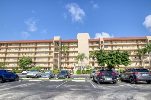 apt-614-3590 Via Poinciana, Lake Worth, FL, 33467-2823 | Card Image