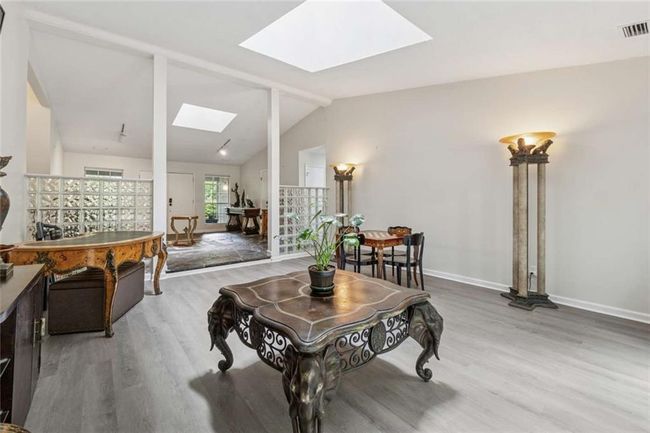 285 Glen Lake Dr, House other with 4 bedrooms, 4 bathrooms and 1 parking in Atlanta GA | Image 6