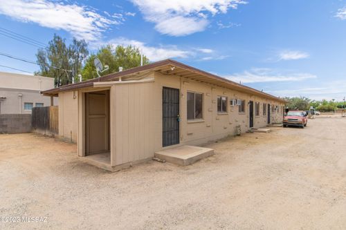 3647 E Bermuda Street, Tucson, AZ, 85716 | Card Image