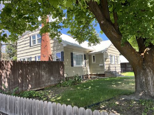 175 W Baltimore St, Heppner, OR, 97836-2001 | Card Image