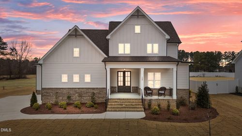 150 Summerlin Dr, Archer Lodge, NC, 27527-4402 | Card Image