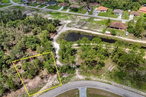 443 Burrstone St, LEHIGH ACRES, FL, 33974 | Card Image