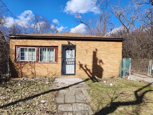 3918 Lincoln Ln, Robbins, IL, 60472 | Card Image