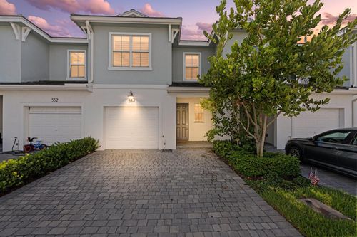 554 Parsons Way, Deerfield Beach, FL, 33442-2400 | Card Image