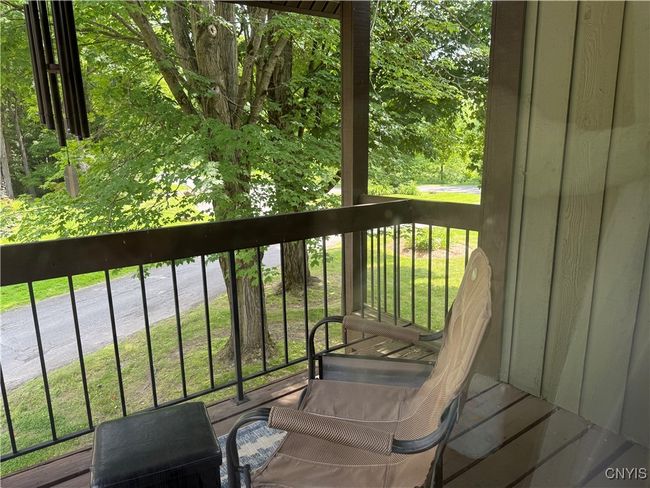 646 Idlewood Ct, House other with 3 bedrooms, 2 bathrooms and null parking in Baldwinsville NY | Image 17