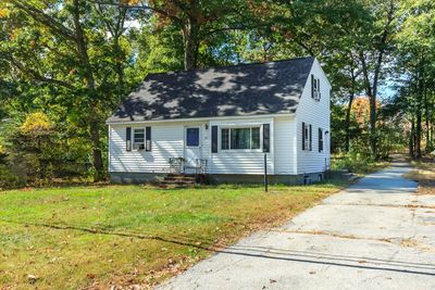 28 Back River Road, House other with 4 bedrooms, 2 bathrooms and null parking in Merrimack NH | Image 1