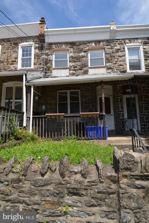 261 Lauriston St, PHILADELPHIA, PA, 19128-3720 | Card Image