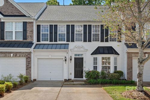 831 Daly Cir, Fort Mill, SC, 29715-6546 | Card Image