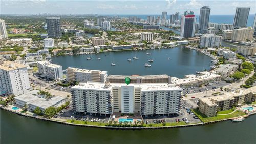apt-1006-401 Golden Isles Dr, Hallandale Beach, FL, 33009-7523 | Card Image