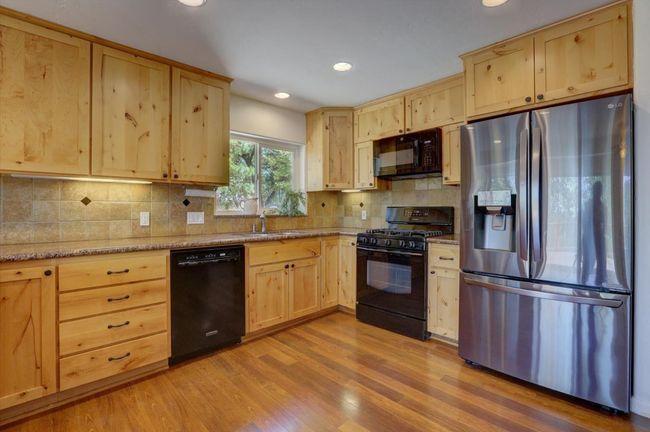 2500 N Lakewood Dr, House other with 3 bedrooms, 3 bathrooms and null parking in Meadow Vista CA | Image 25