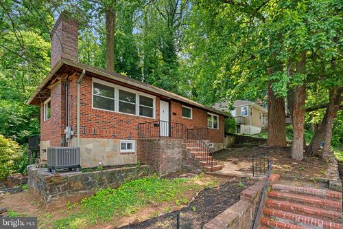 3905 Glenmore Ave, BALTIMORE, MD, 21206-1720 | Card Image
