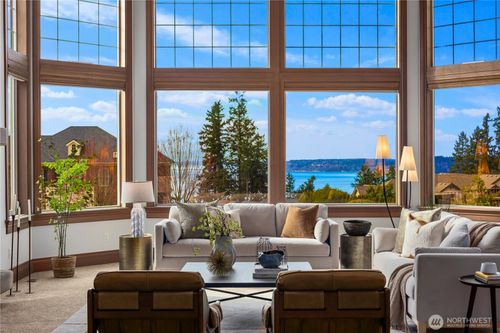 14131 67th Ave W, Edmonds, WA, 98026-3256 | Card Image