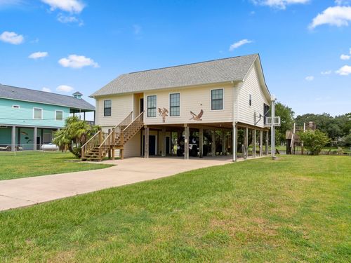 495 County Road 291, Sargent, TX, 77414-3680 | Card Image