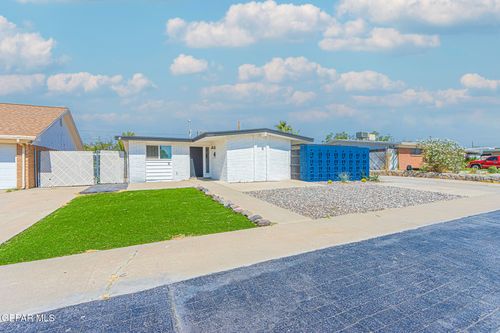 2425 Fir St, El Paso, TX, 79925-5334 | Card Image