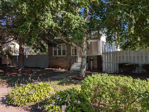 40 W Benson St, Ecorse, MI, 48229-1505 | Card Image