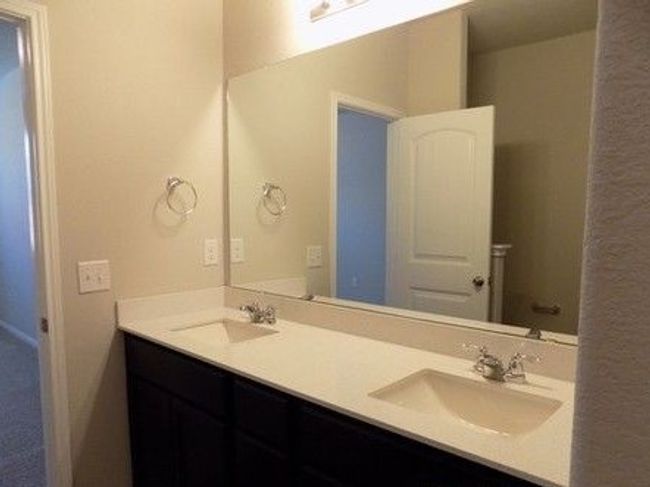 Bathroom with double vanity | Image 8