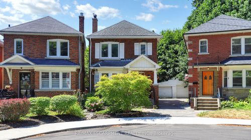 7 Duplex Cres, Toronto, ON, M5P1J1 | Card Image