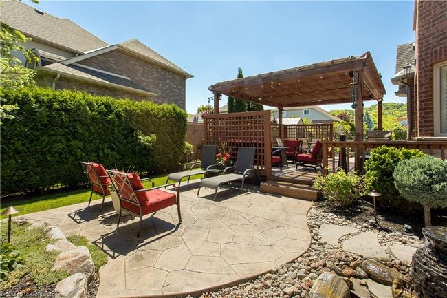 264 Dorchester Dr, House other with 5 bedrooms, 4 bathrooms and 4 parking in Grimsby ON | Image 44
