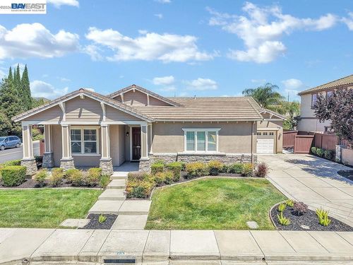 1236 Sheldon Dr, Brentwood, CA, 94513-1893 | Card Image