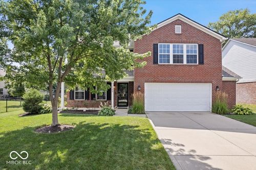 13386 Smokey Quartz Ln, Fishers, IN, 46038-4805 | Card Image