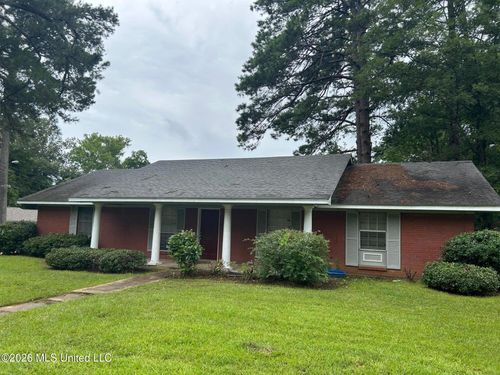 2261 Sloane St, Jackson, MS, 39204-4557 | Card Image