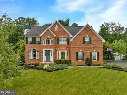 311 Green Meadow Dr, DOUGLASSVILLE, PA, 19518-1327 | Card Image