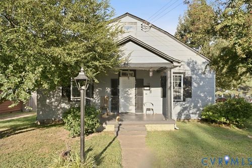 43 Summit St, Petersburg, VA, 23803-2718 | Card Image