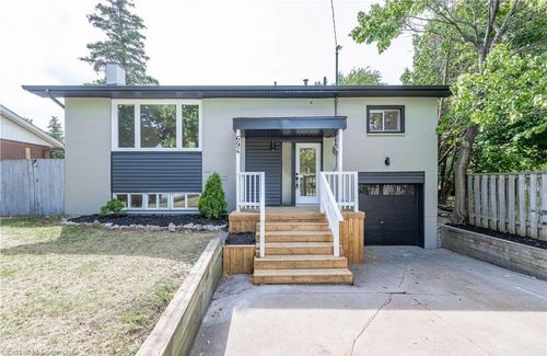 694 Upper Ottawa St, Hamilton, ON, L8T3T6 | Card Image