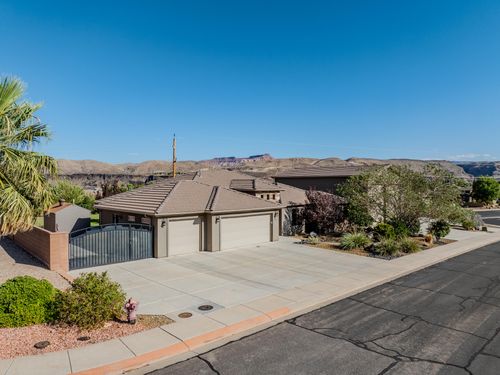 968 N 300 W, Hurricane, UT, 84737-2298 | Card Image
