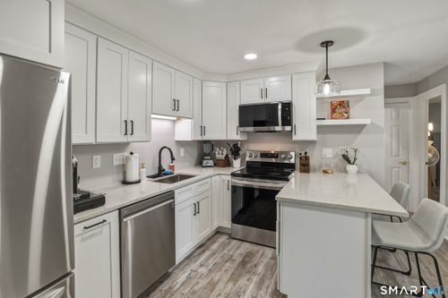 6g-6-G Country Squire Dr, Cromwell, CT, 06416-4510 | Card Image