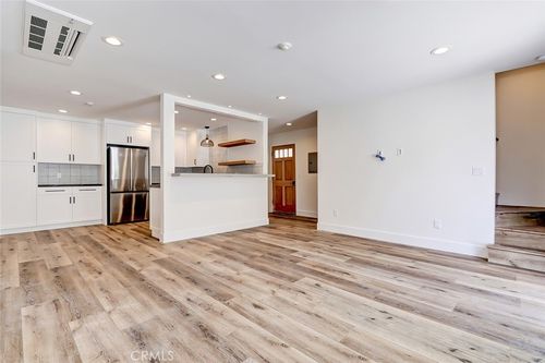 3-1919 Harriman Lane, Redondo Beach, CA, 90278 | Card Image