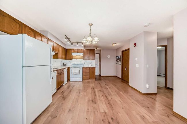 101 - 7 Somervale View Sw, Condo with 2 bedrooms, 1 bathrooms and 1 parking in Calgary AB | Image 17