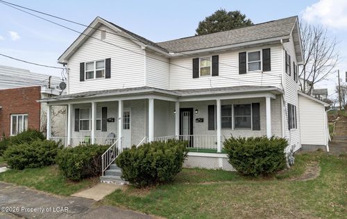 89 Tompkins St, Pittston, PA, 18640-1022 | Card Image