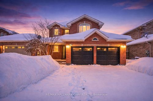 32 Bloom Cres, Barrie, ON, L4N0S8 | Card Image