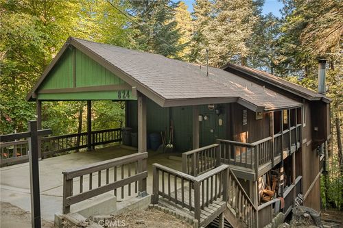 824 Oakmont Ln, Lake Arrowhead, CA, 92352 | Card Image