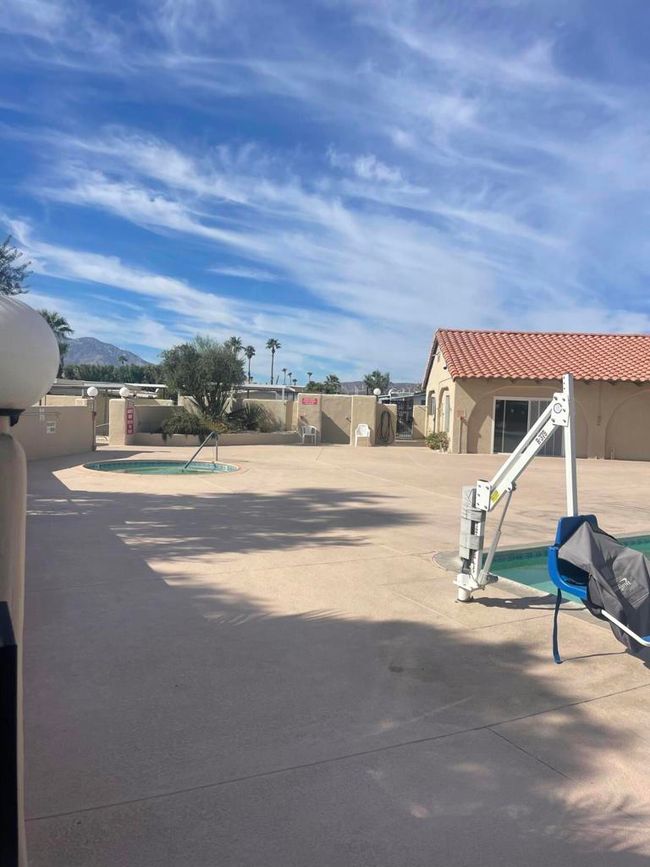 Community Pool | Image 28