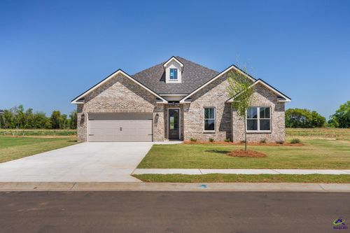 211 Farmland Cir, Perry, GA, 31069-7533 | Card Image