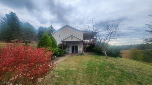 8000 Hawk Rd, Newcomerstown, OH, 43832-9735 | Card Image