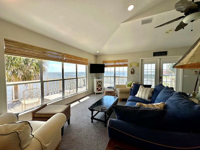 660 1 St St, House other with 3 bedrooms, 4 bathrooms and null parking in CEDAR KEY FL | Image 47