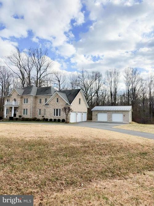5707 Iron Stone Rd, Lothian, MD, 20711-3113 | Card Image
