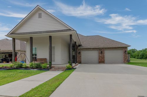 1108 Irish Ivy, Denham Springs, LA, 70726-1385 | Card Image