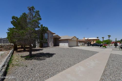 16003 Elmo Ln, Horizon City, TX, 79928-6509 | Card Image