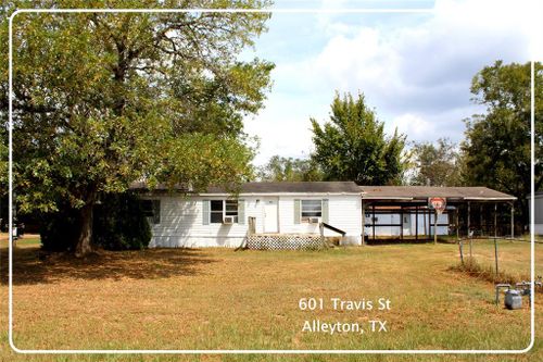 601 Travis Street, Alleyton, TX, 78935 | Card Image