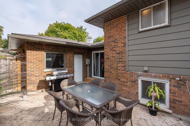 51 Chapple Hill Rd, House other with 4 bedrooms, 2 bathrooms and 4 parking in London ON | Image 23